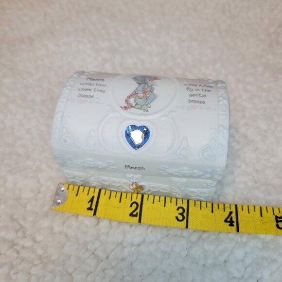 Precious Moments March Birthstone Hope Chest Box Gift Box - Picture 9 of 10